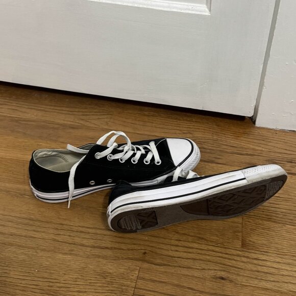 Converse All Stars Low Top Chuck Taylors Double Tongue 8 Mens 10 Womens - Picture 2 of 5